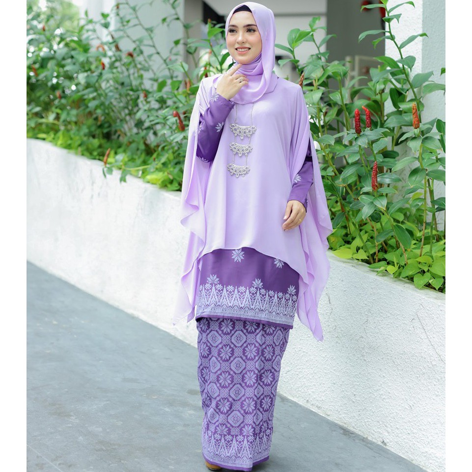 Kurung Moden Queen 「 Purple Keladi Yam Purple 」 Kurung Permaisuri