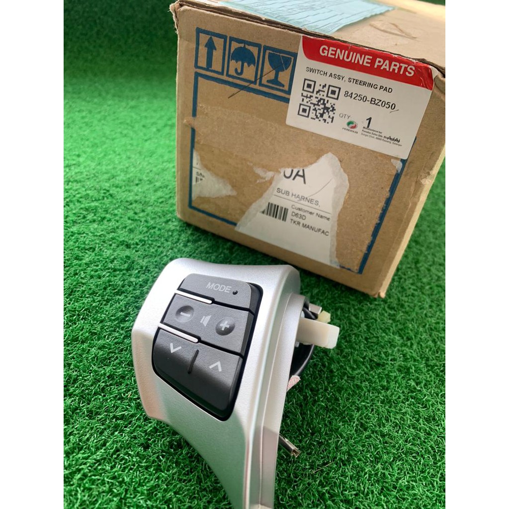 Original Steering audio radio switch button controller Alza ( 2009