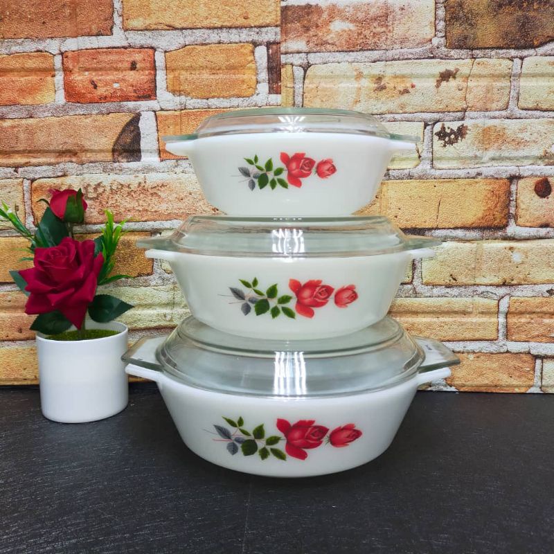 JAJ Pyrex June Rose Set of 3 Graduated Round Casseroles JAJ Pyrex June Rose Set of 3 Graduated Round Casseroles