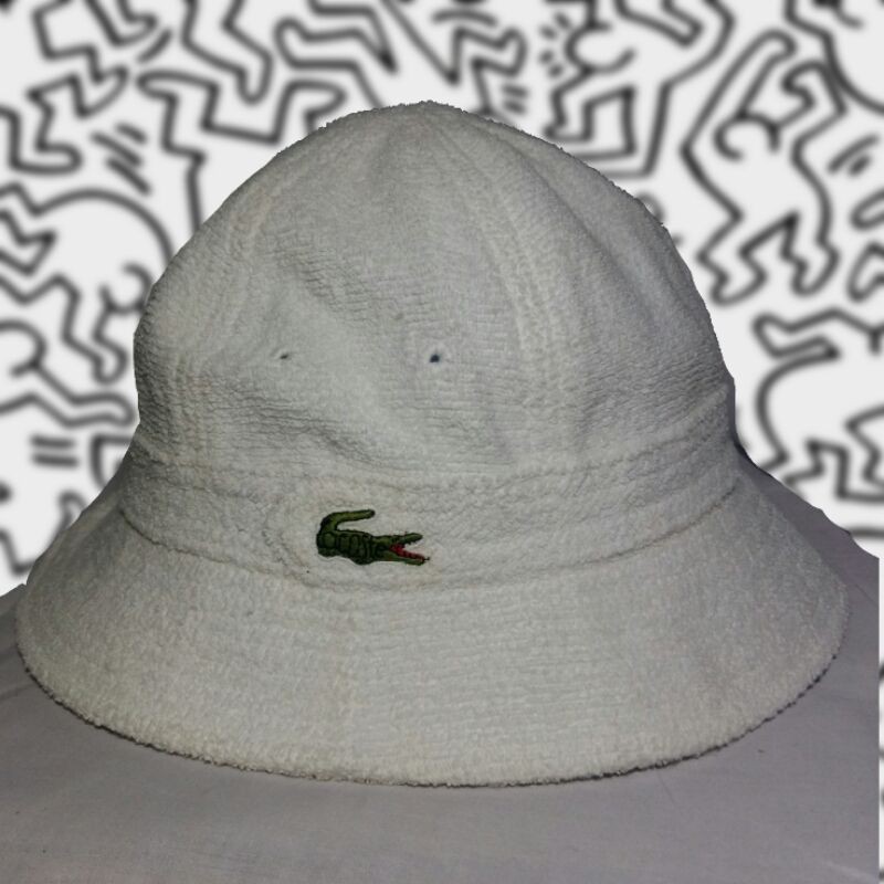 Lacoste bucket best sale hat white