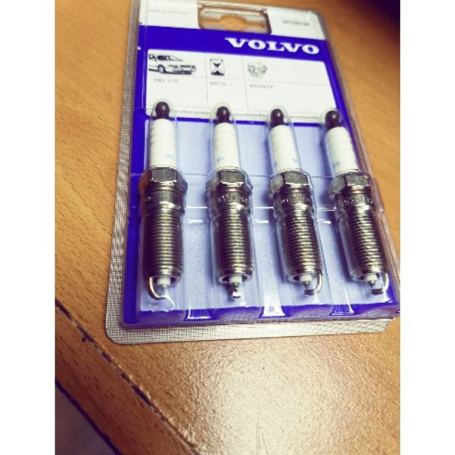 GENUINE VOLVO SPARK PLUG S60 S80 V70 XC60 (2010 ONWARDS) | Shopee Malaysia