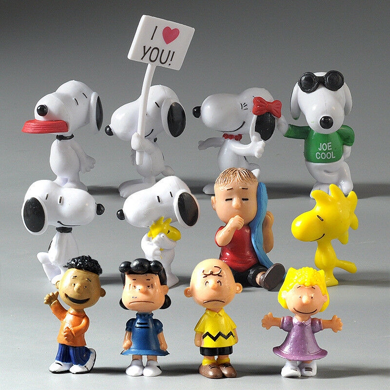 Peanuts Snoopy Cake Topper Snoopy Walking Toy Figure – Toy Dreamer