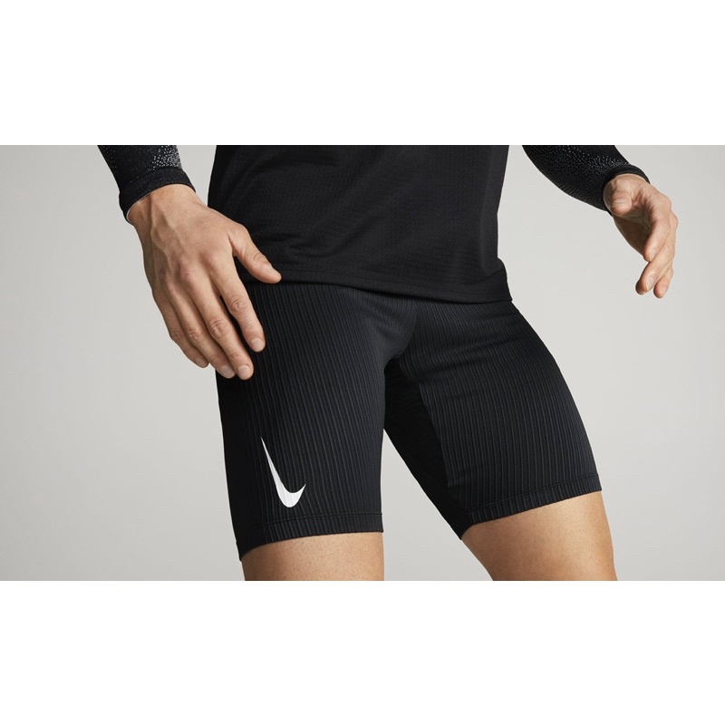 Nike Aeroswift Half Tight, Men's Fashion, Activewear on Carousell