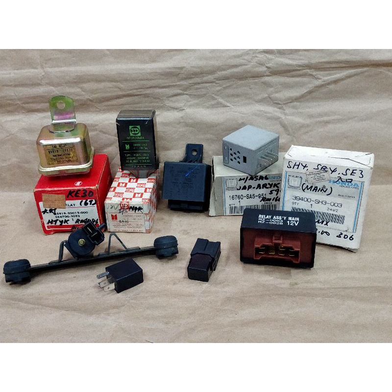 WIPER/AIRCOND & FUEL RELAY FLASHER UNIT PROTON WIRA WAJA MAZDA RX7 SA