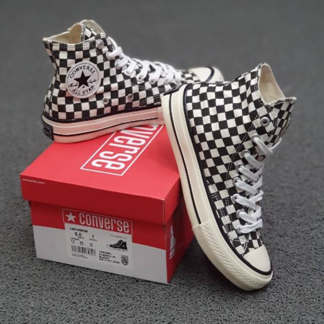 Checkered converse clearance