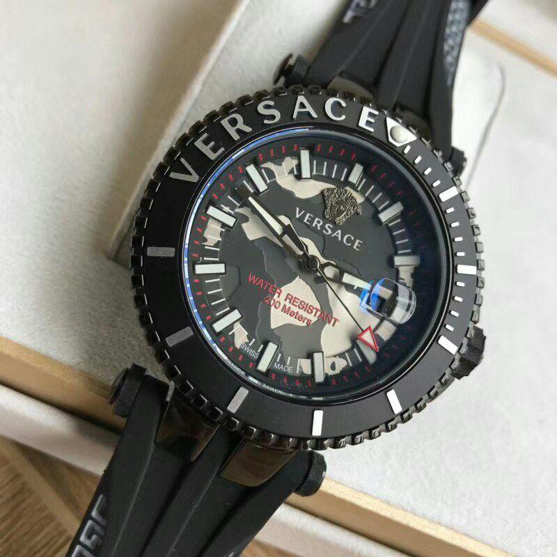 Versace v cheap race diver watch