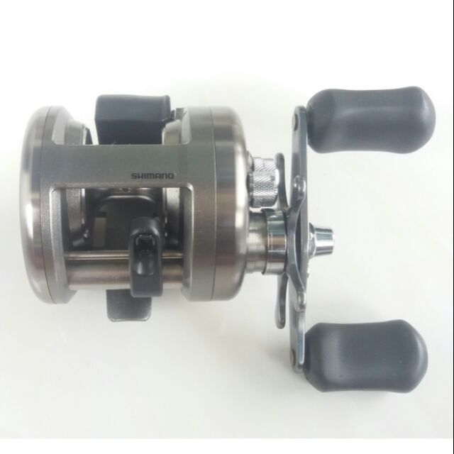 SHIMANO シマノ ベイトリール アクシス AXIS101 - リール