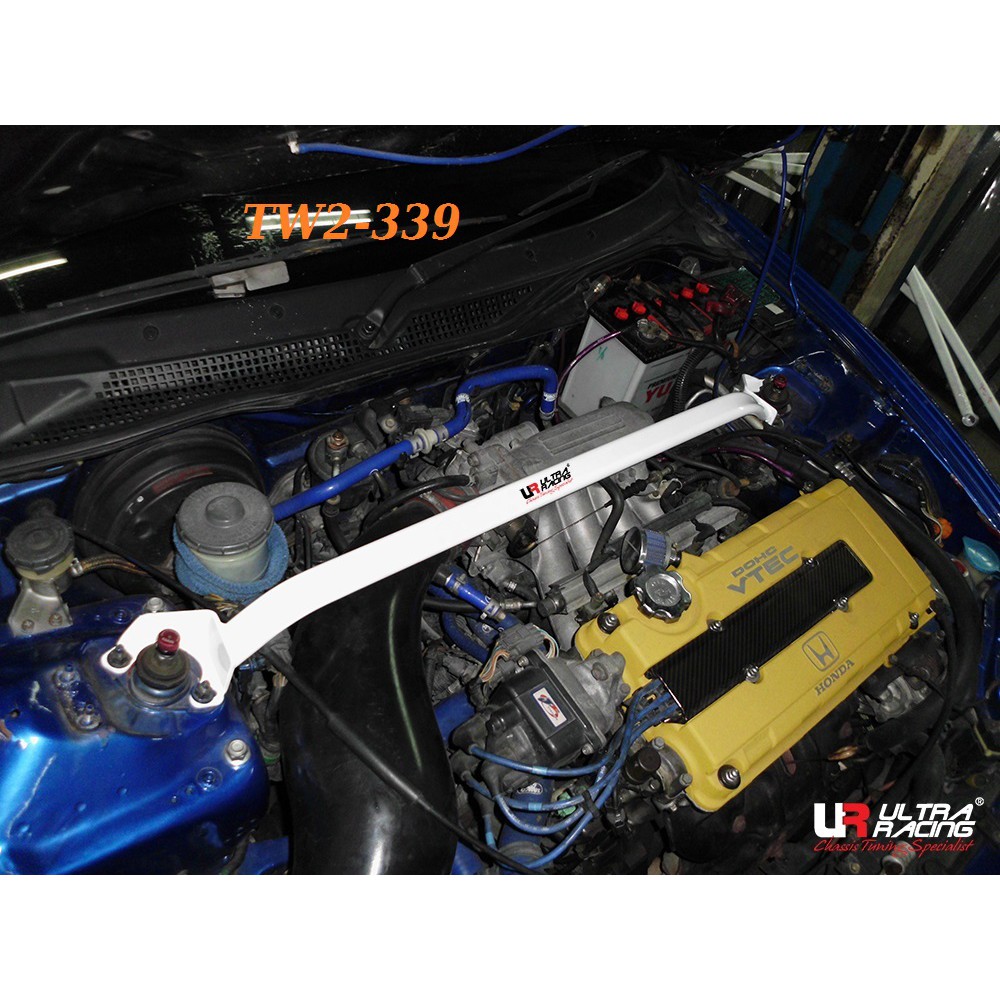 ULTRA RACING 2/3 Point Front Strut BarHONDA CIVIC EG/EK/EK9/INTEGRA