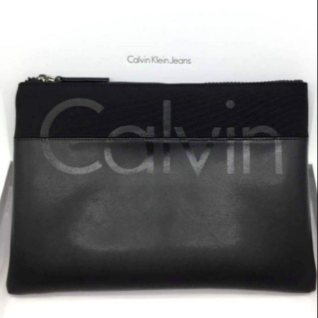 Calvin klein deals clutch bag