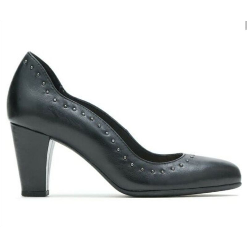 Stilettos best sale hush puppies