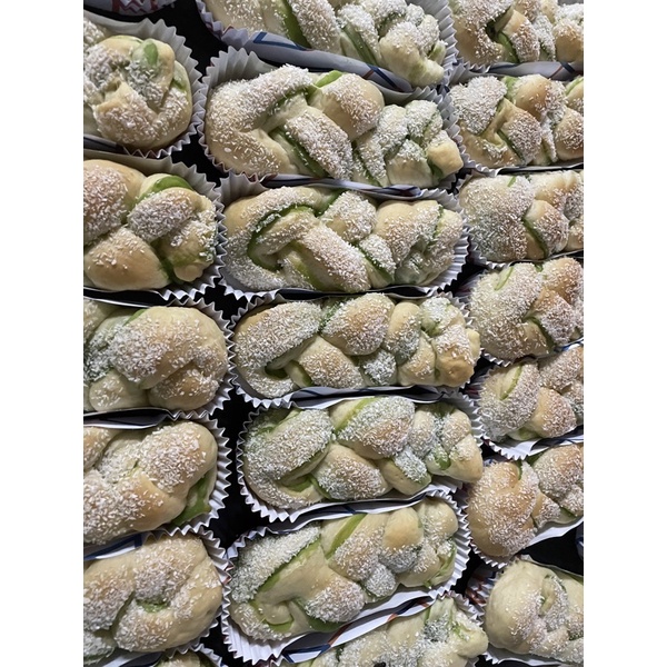 Roti Pandan Kelapa.. | Shopee Malaysia