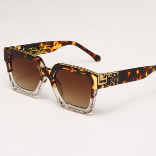 Sunglasses Louis Vuitton White in Plastic - 30018850