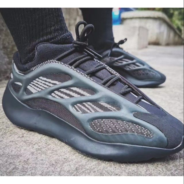 adidas gazelle silver green womens adidas Yeezy Boost 700 V2 Vanta – STEALPLUG KL