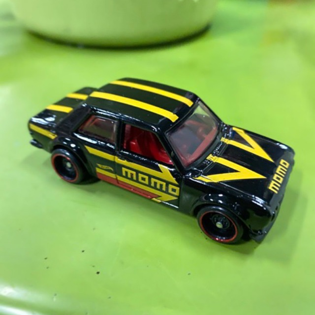 Hotwheels best sale datsun momo