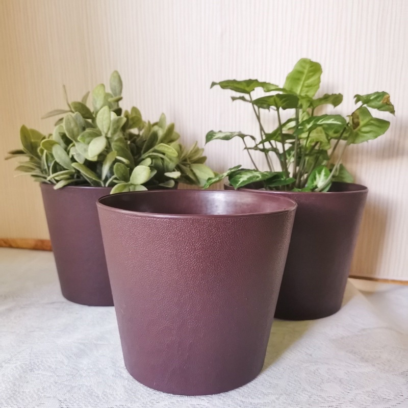 Dark Brown Garden Hard Plastic Pot/Pasu Plastik/with Drainage Holes ...