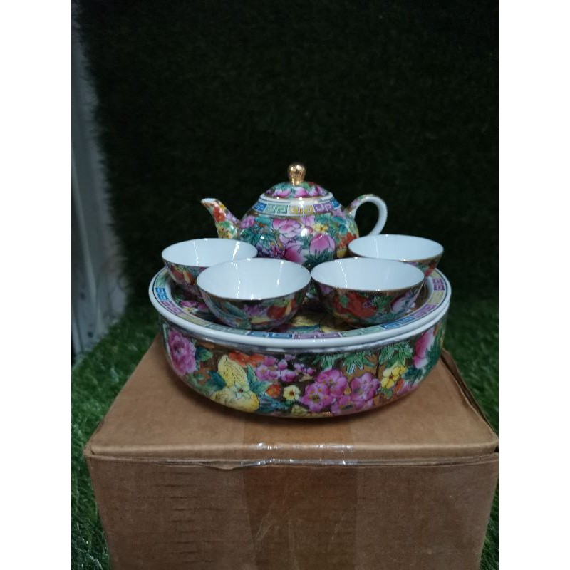 70年代万花潮州陶瓷茶具(1壶4杯1茶海) | Shopee Malaysia