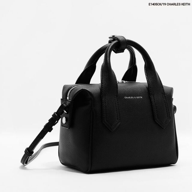 Charles & keith on sale soft bowling bag