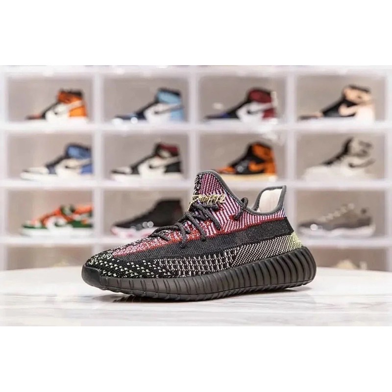 Yeezy Boost 350 v2 YECHEIL Shopee Malaysia