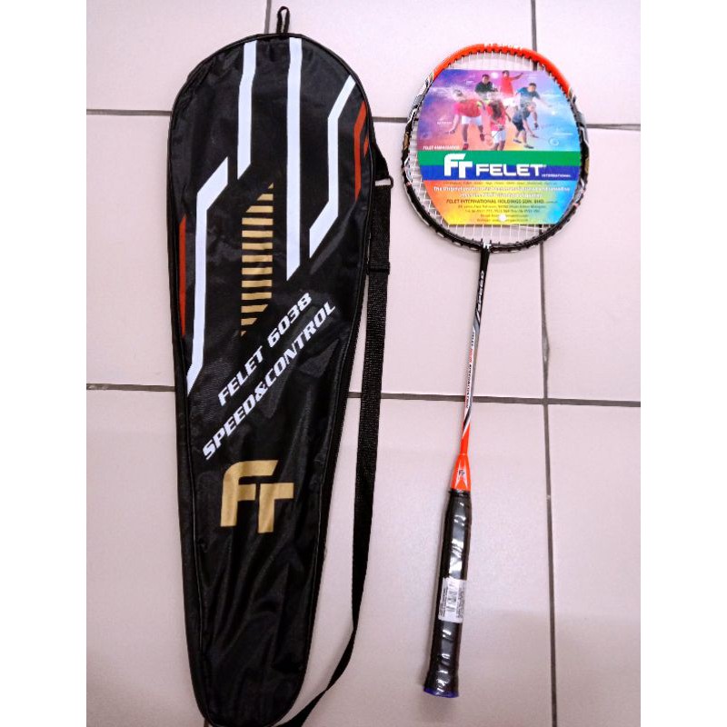 Felet Fleet Badminton Racket 6038 Speed & Control Free Sling Bag