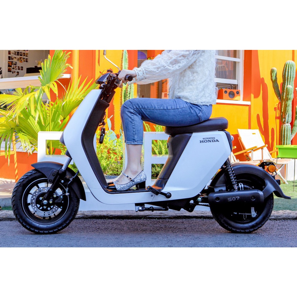 SUNDIRO HONDA S07 V2 SPECIAL COLOR Premium electric scooter honda Bosch ...