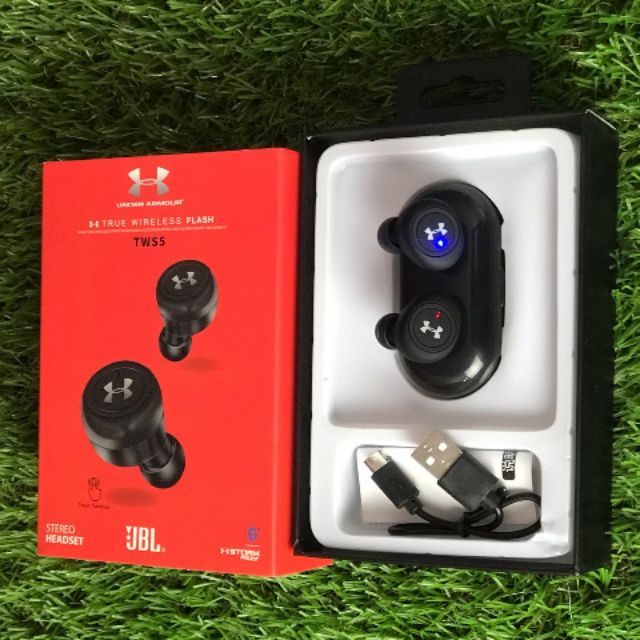 SALE ORIGINAL UNDER ARMOUR TWS 5 WIRELESS EARBUDS BLUETOOTH