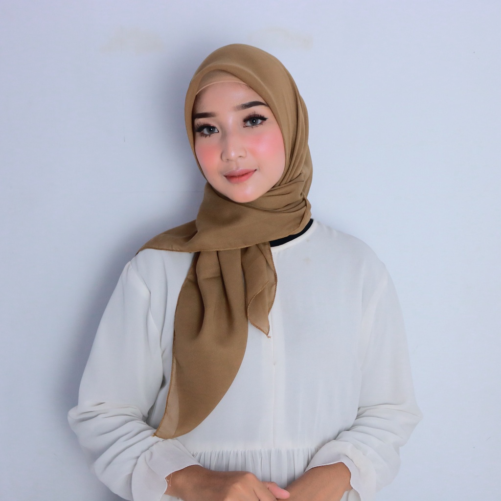 Hijab Bella Square Premium Hijab Bella Square Anti Mleyot Hijab Square ...