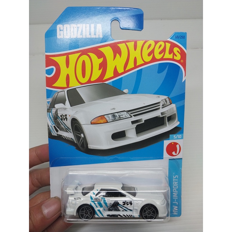 Hot Wheels Nissan Skyline R32 Godzilla - HW Nissan Skyline R32 Godzilla ...