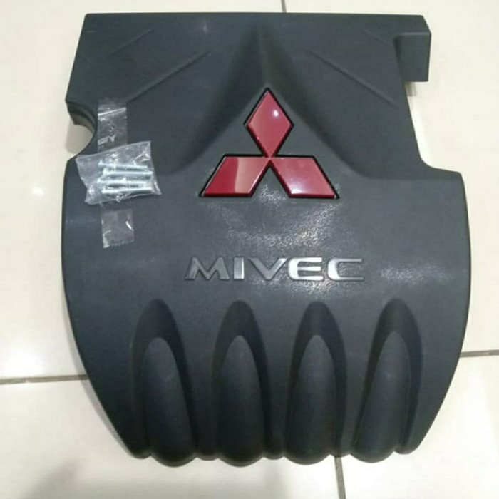 MESIN Engine Cover Top Engine Cover Mitsubishi Xpander Shopee Malaysia
