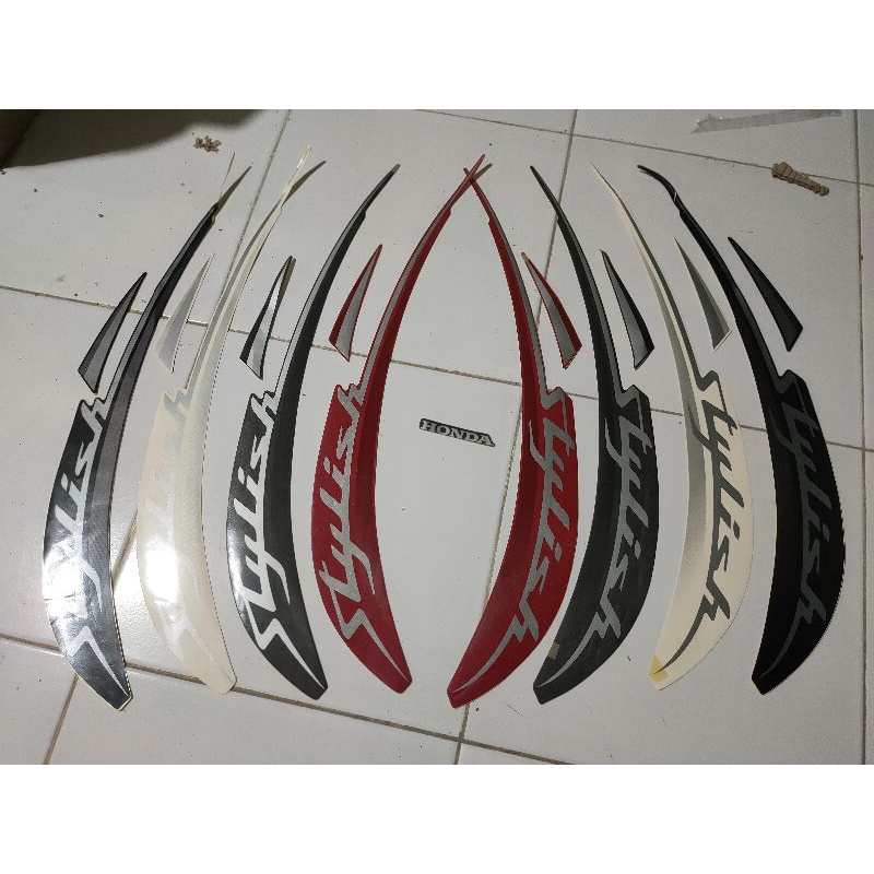 2019 stylish scoopy rear striping/2020 scopy sticker | Shopee Malaysia