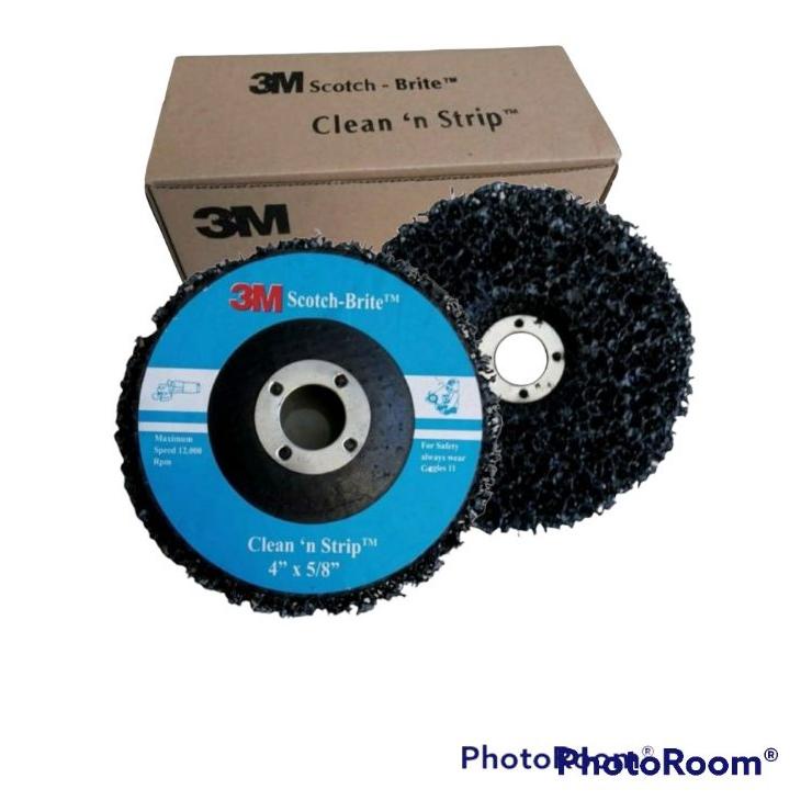 For Sale Lds 3M Scotch Brite Clean n Strip Sandpaper Paint And Rust