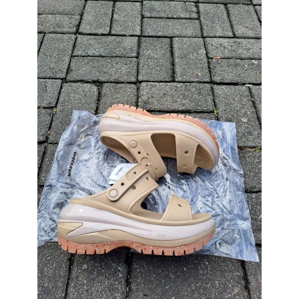 Crocs Sandals/Crocs Mega Crush Sandals/Women's Sandals | Shopee Malaysia