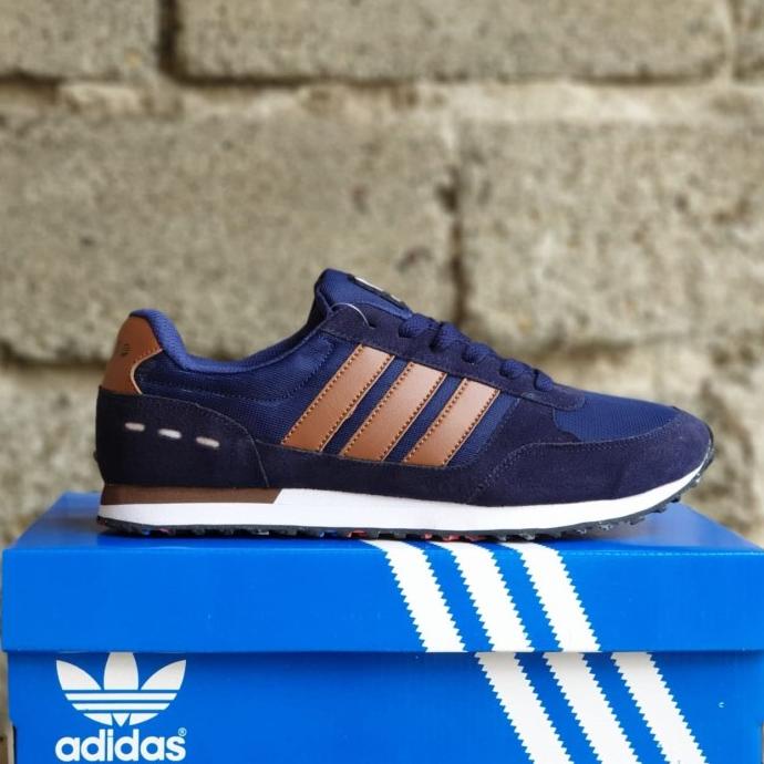 Adidas neo city racer wood clearance brown