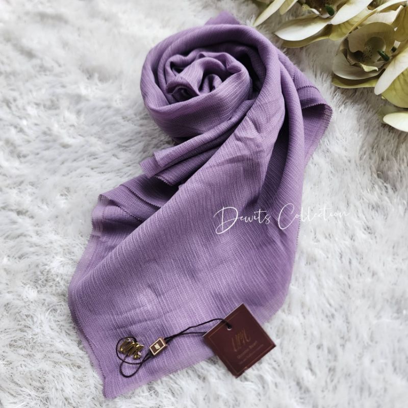 Hijab Antem Scarf Corn Skin Lc Metal Logo Pouch Hijab Square Corn Skin 