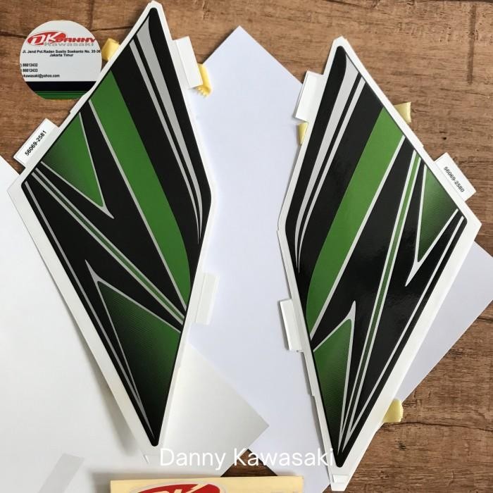 Z800 wing sticker, original Premium left and right z800 shroud sticker ...