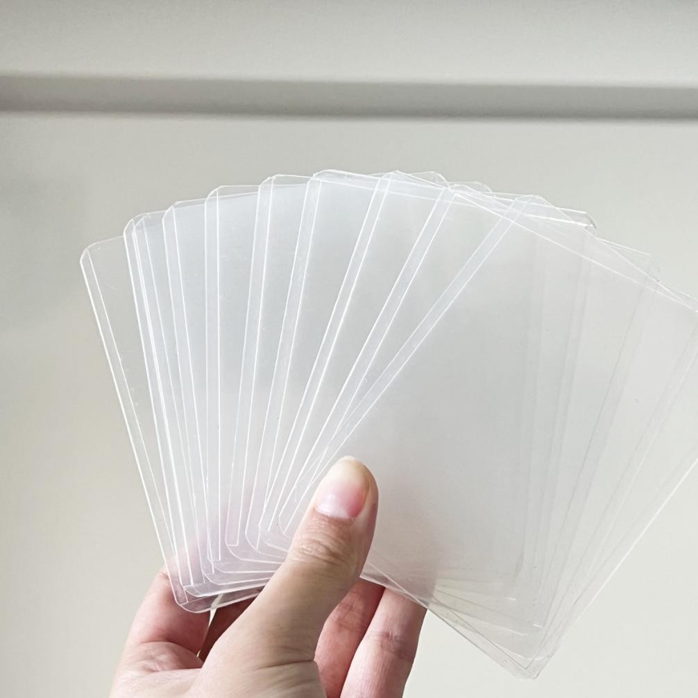 Toploader Card Stand – Vertical Display For Sports Cards, Pokemon, MTG – Fits 20pt 35pt 59pt