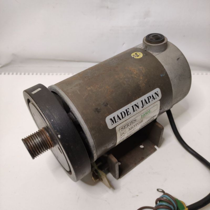 Dynamo MOTOR TREADMILL 1.5HP 180V 4300RPM MADE IN JAPAN DC MOTOR