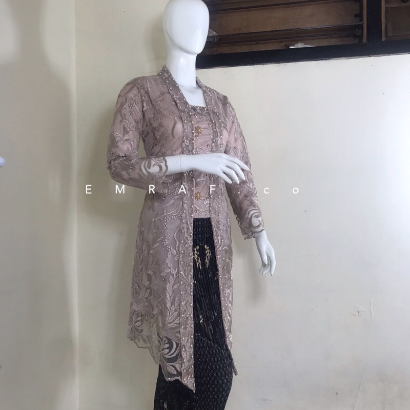 New Flea kebaya/Brocade kebaya/modern kebaya | Shopee Malaysia