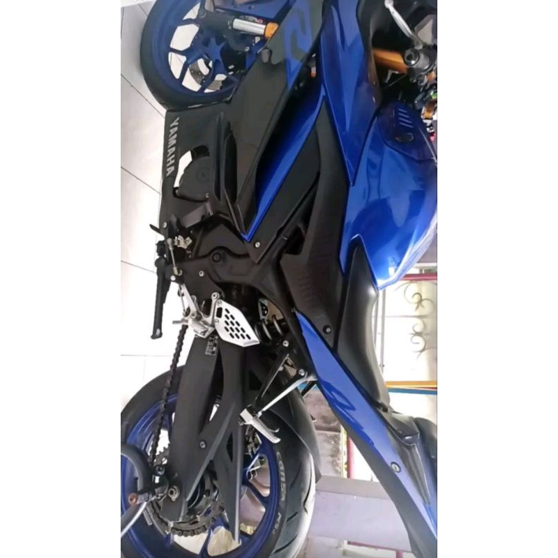 HUGGER FENDER UNDER R25 NEW R25 FACELIFT CARBON WTP | Shopee Malaysia