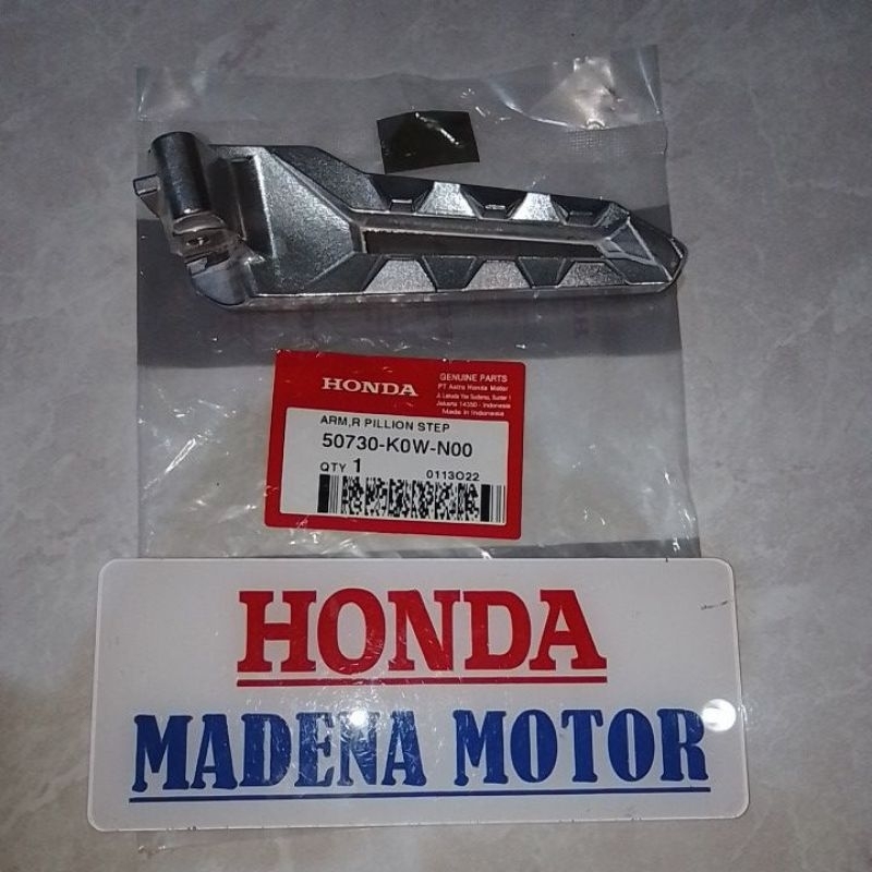 Right rear footrest step Arm R Pillion Step ADV 160 and 150 ORIGINAL ...