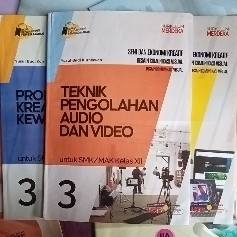 Lks Visual Communication For The 12th Grade Vocational High School/MAK ...