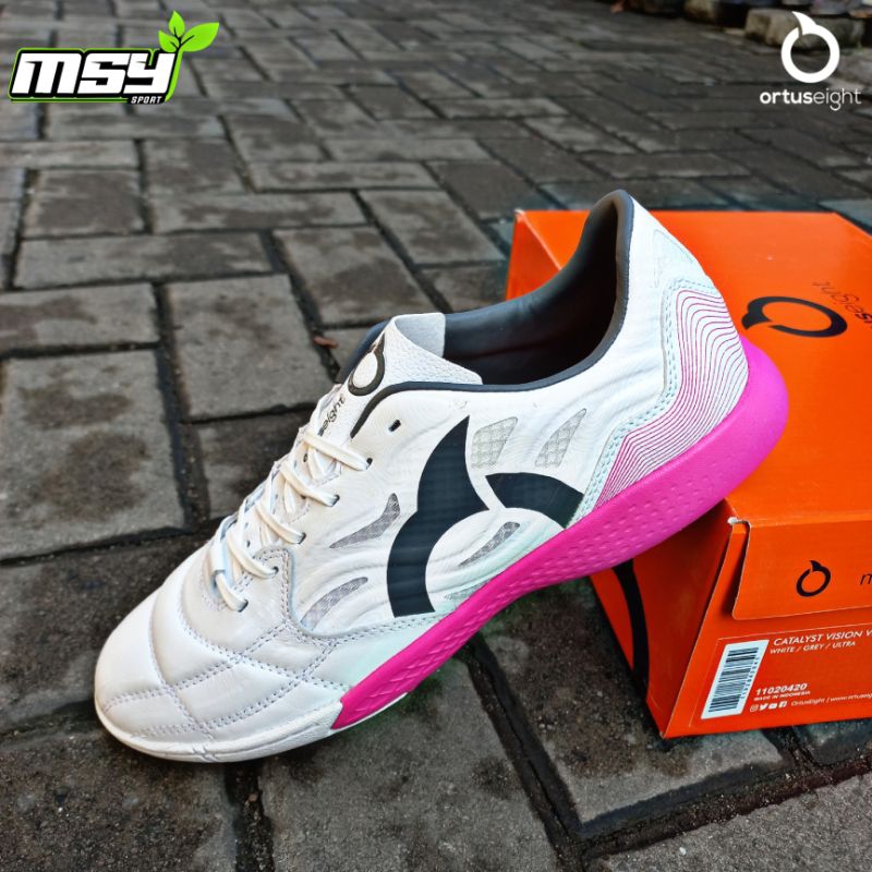 Ortuseight Catalyst Vision V4 IN K-Lea Futsal Shoes | Shopee Malaysia