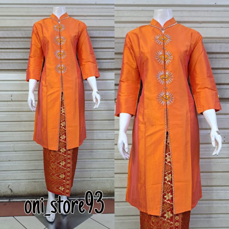 The Latest KEBAYA KURUNG Tille // KEBAYA MELAYU LIMITED // MODERN ...