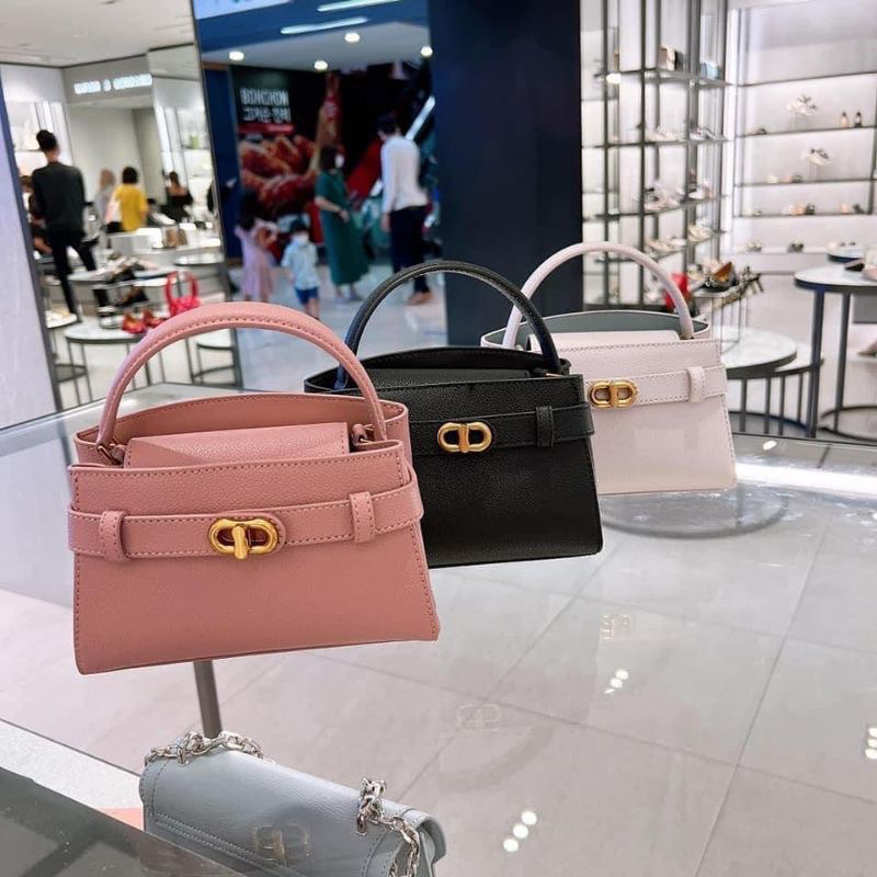 Charles and keith Bag Shopee Malaysia