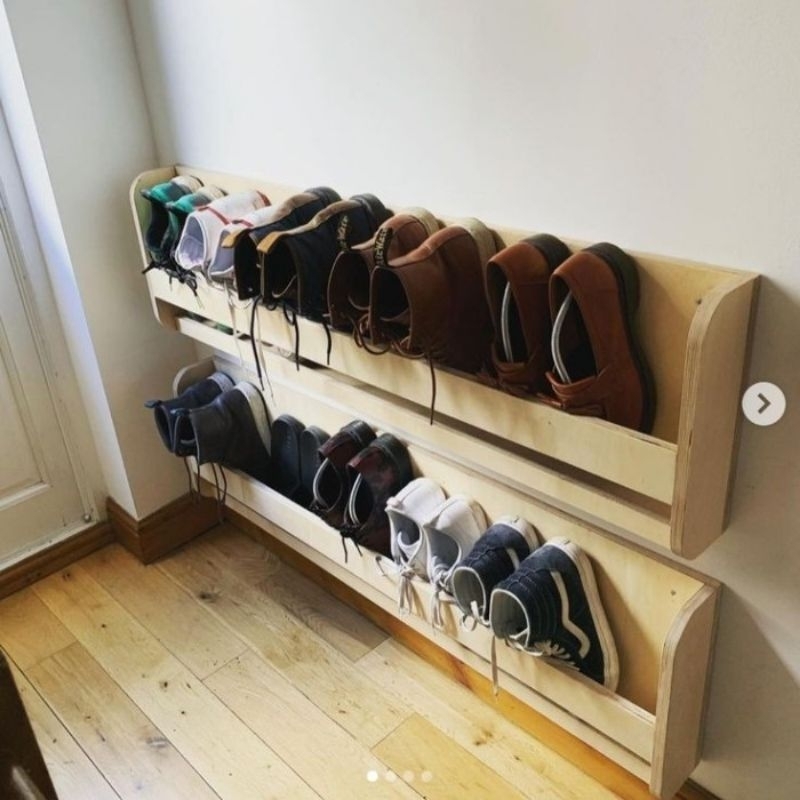 KAYU Dutch Teak Wood Shoe Hanging Rack Wall Shelf Shoe Rack Decoration