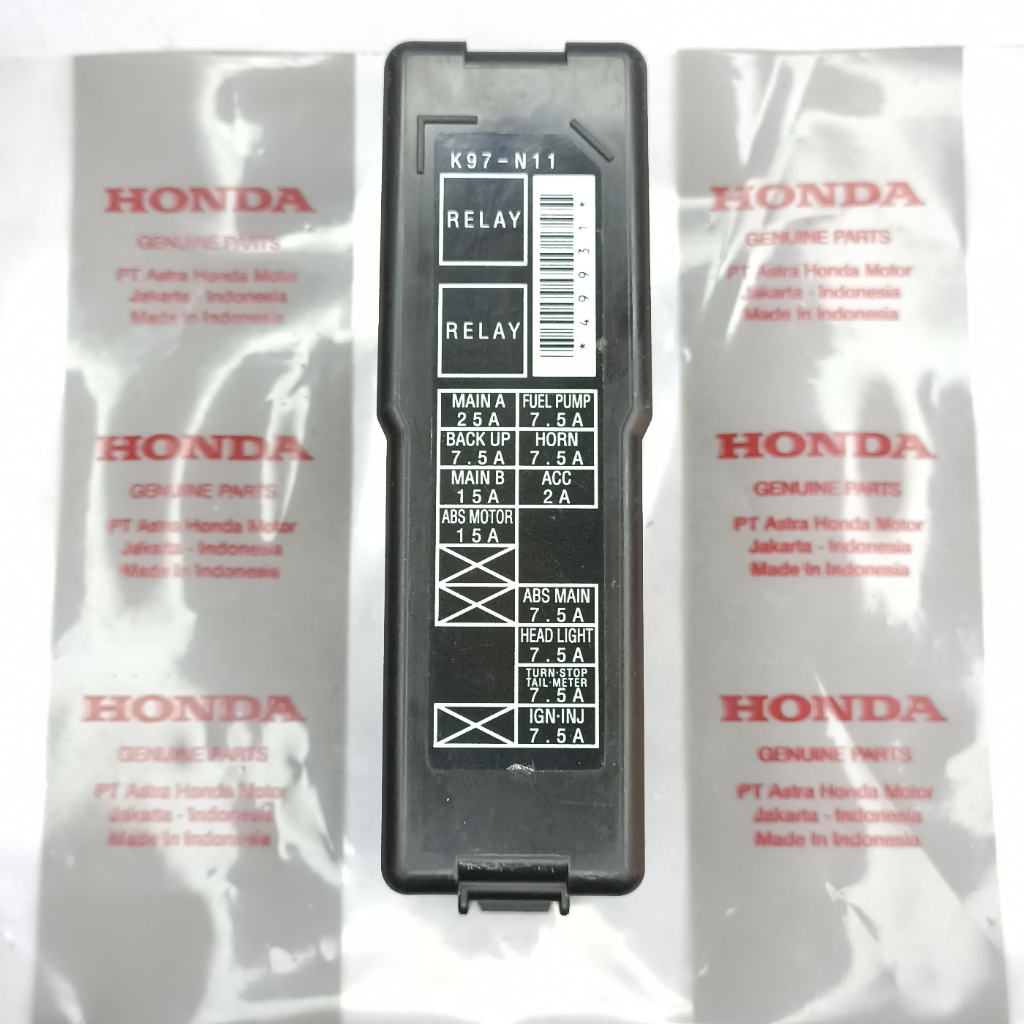 Close the fuse box, original honda pcx 150 adv 150 fuse box, code k97 ...