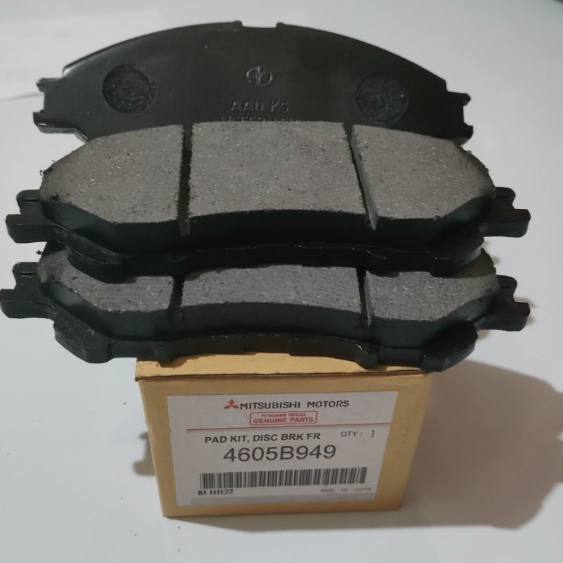 Front BRAKE PAD BRAKE PAD MITSUBISHI XPANDER EXPANDER NEW LIVINA Shopee Malaysia