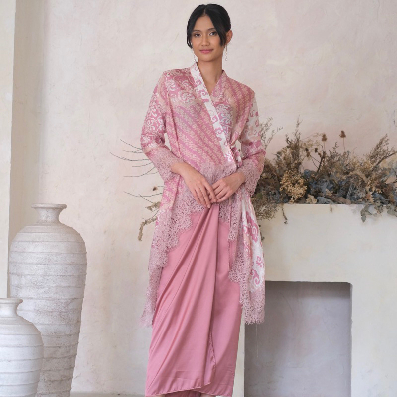 [Import] Series - Modern Women's Viscose Batik Skirt Set by Kartinis ...