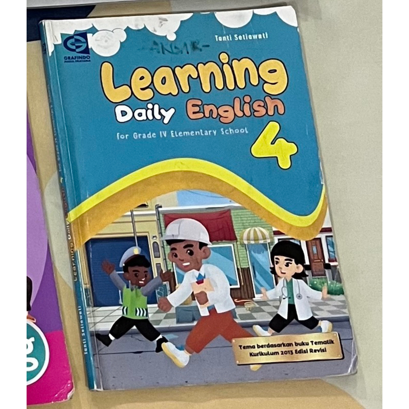 Learning Daily English Book Class 4 To K13 Grafindo Revision Edition
