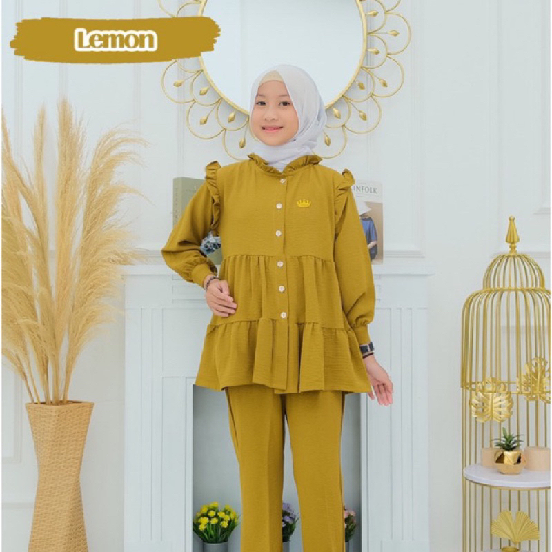 Children's Robes/Girls' Clothes/Children's Robes Suits 57 Years Old