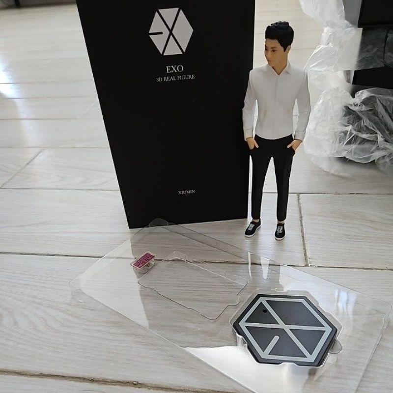 Exo rare 3D real figure gs25 figurine doll official no pc xiumin